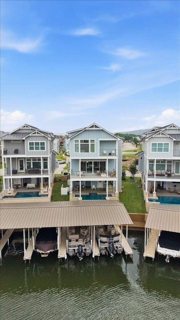 Photo of 208 Marina BLF