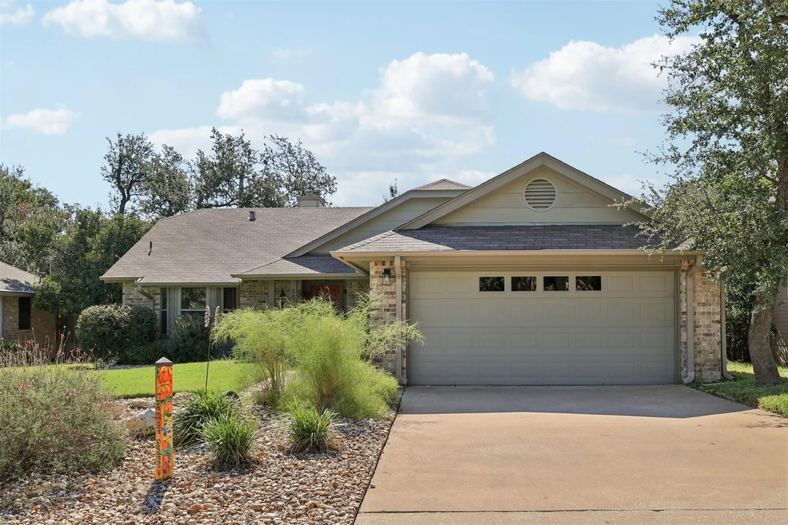 Photo of 5831 Secrest DR