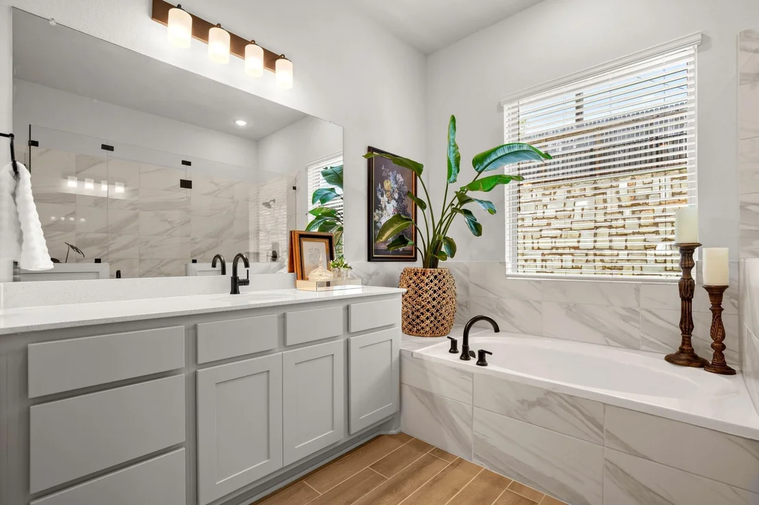 Photo of 147 Epoch DR