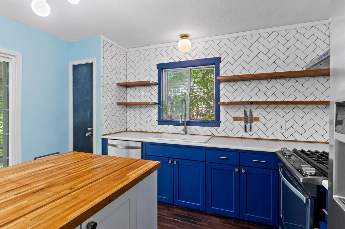 Photo of 5105 Stone Gate DR