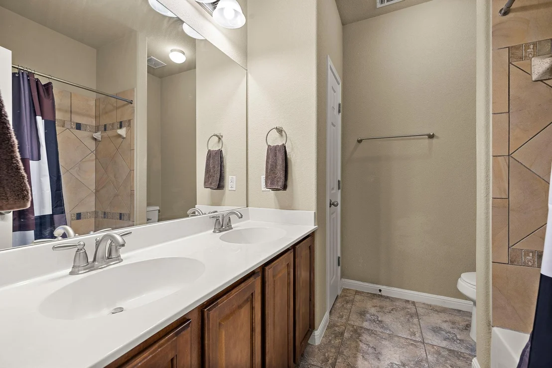 Photo of 2612 Windview LN