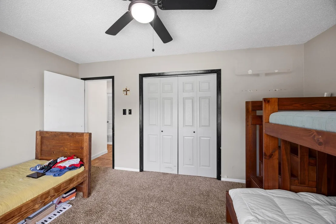 Photo of 1100 Parker CIR