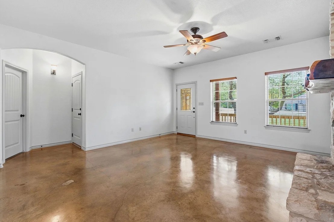 Photo of 10215 Twin Lake LOOP