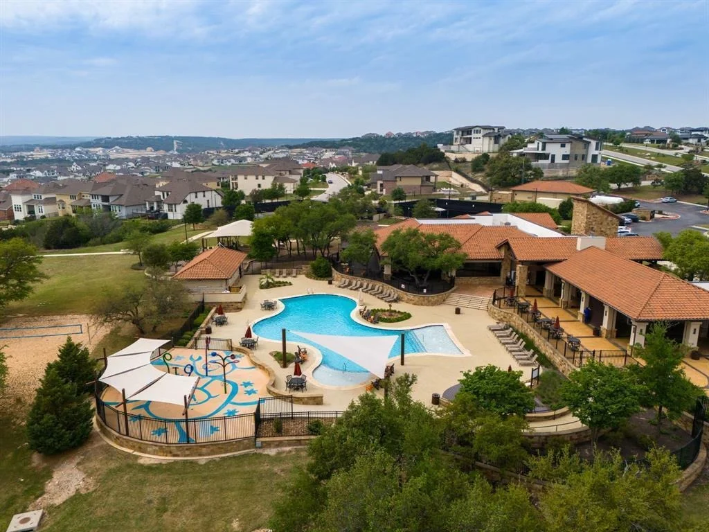Photo of 2513 Novara TRL