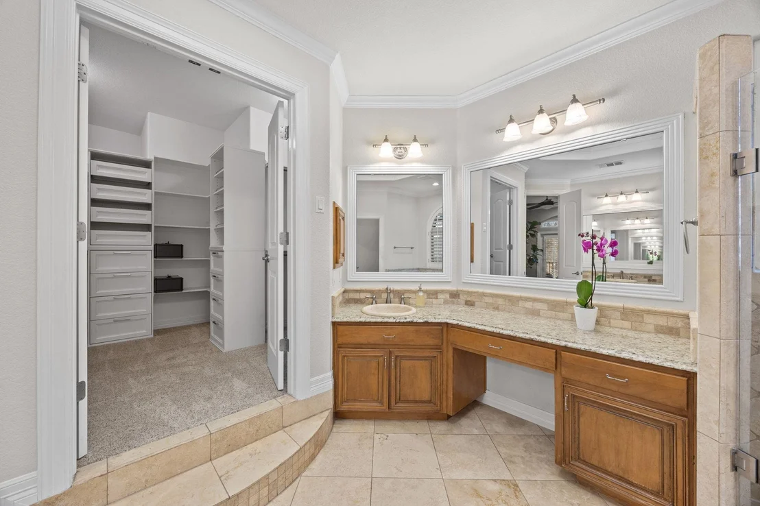Photo of 232 Whispering Spring LN