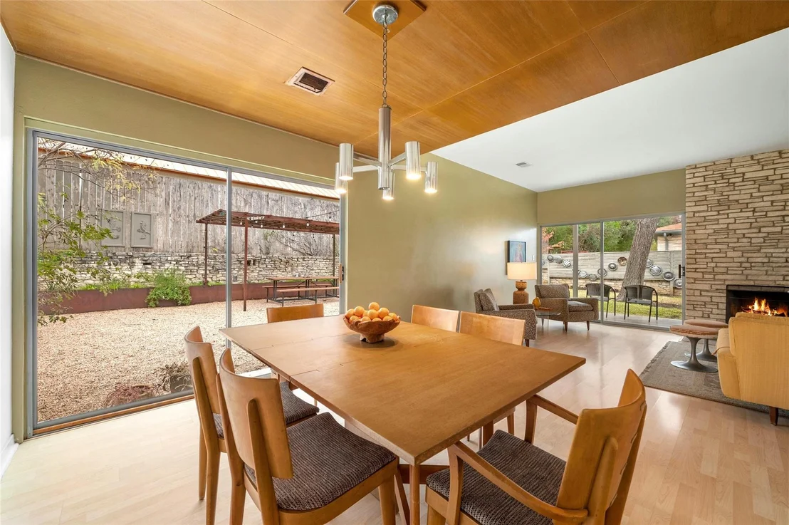 Photo of 1813 Vance CIR