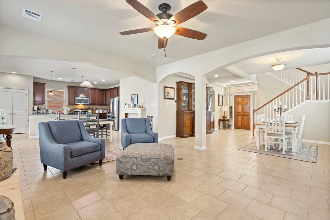 Photo of 2037 Herzog BLVD