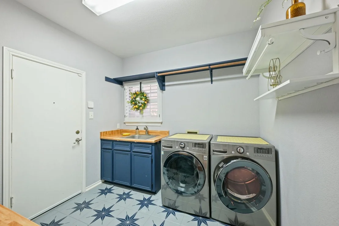 Photo of 3709 Leadville DR