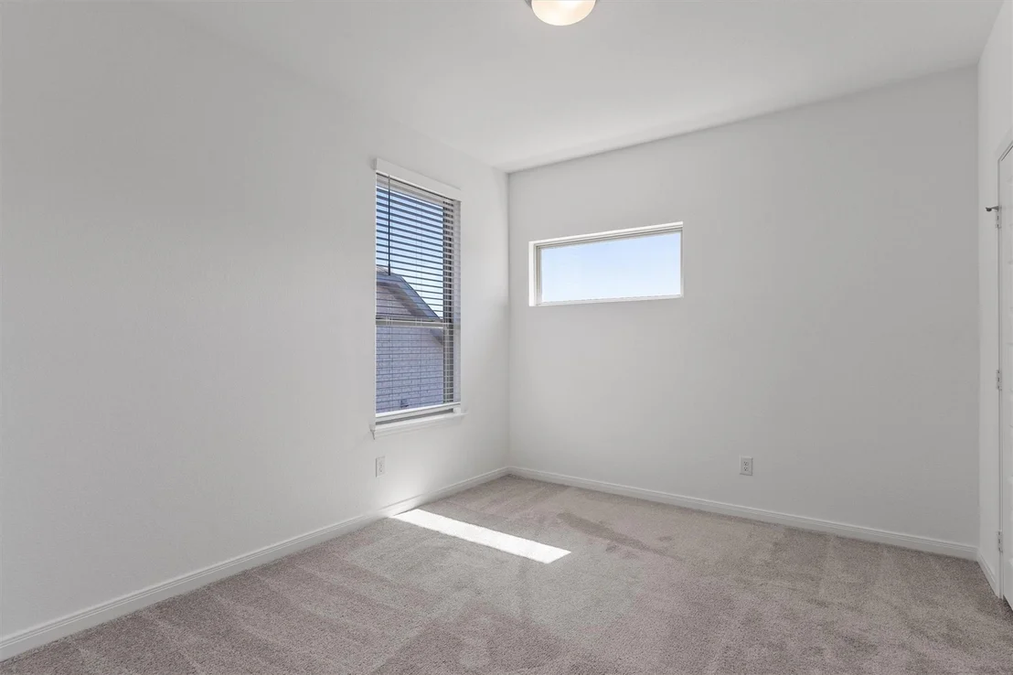 Photo of 338 Langhorne BND