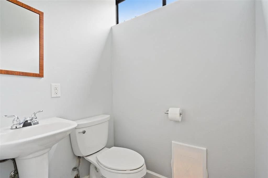 Photo of 5308 Great Divide DR