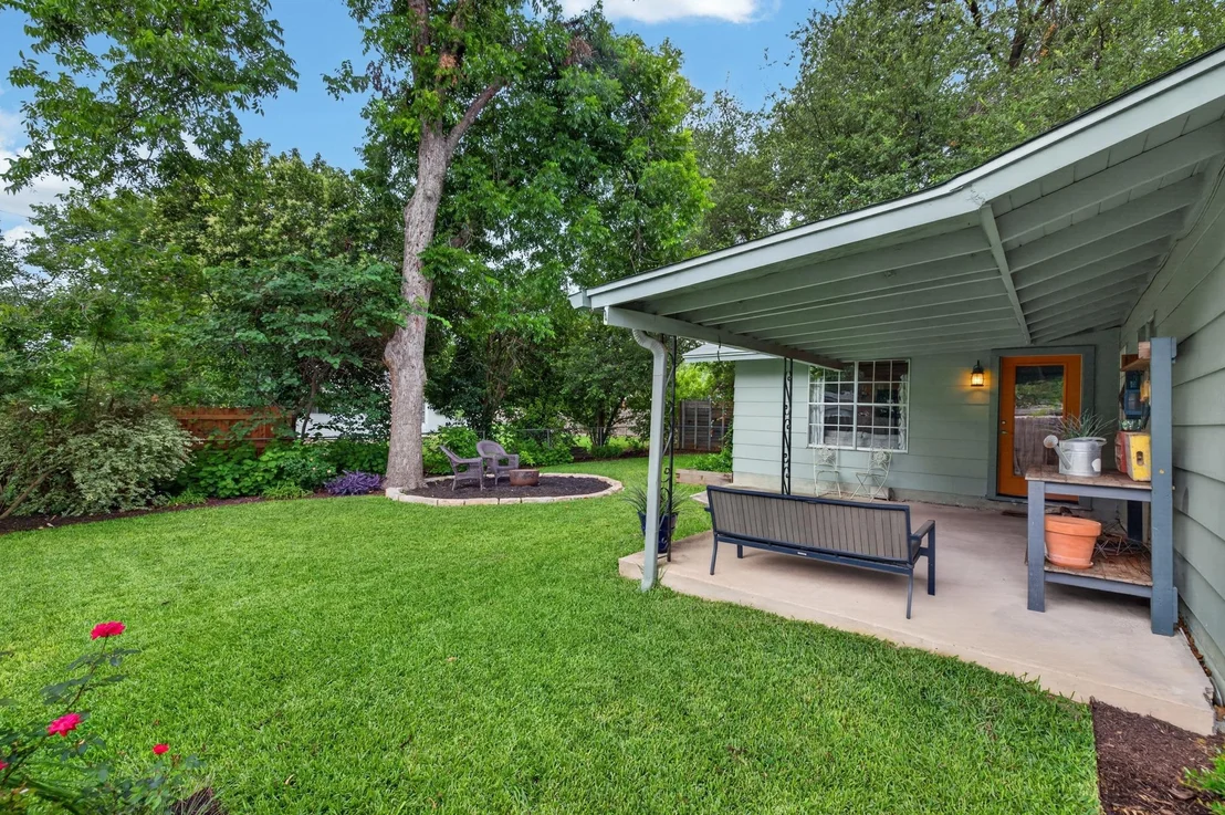 Photo of 1103 Chesapeake DR