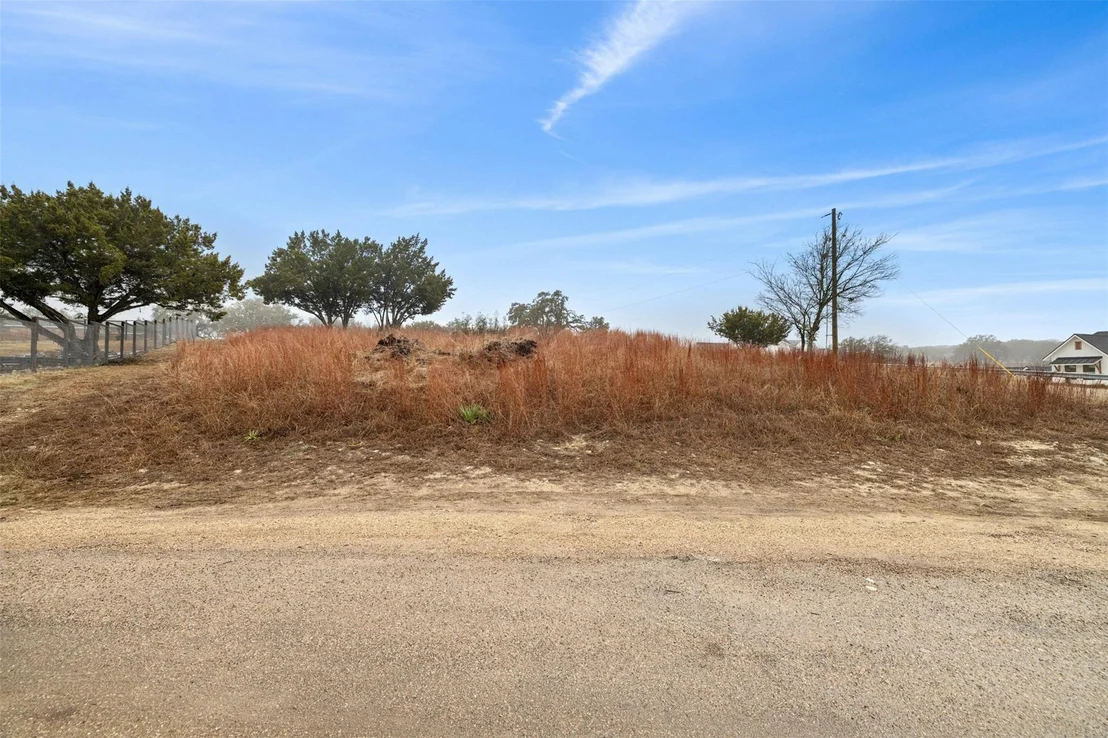 Photo of 701 Santa Maria RD