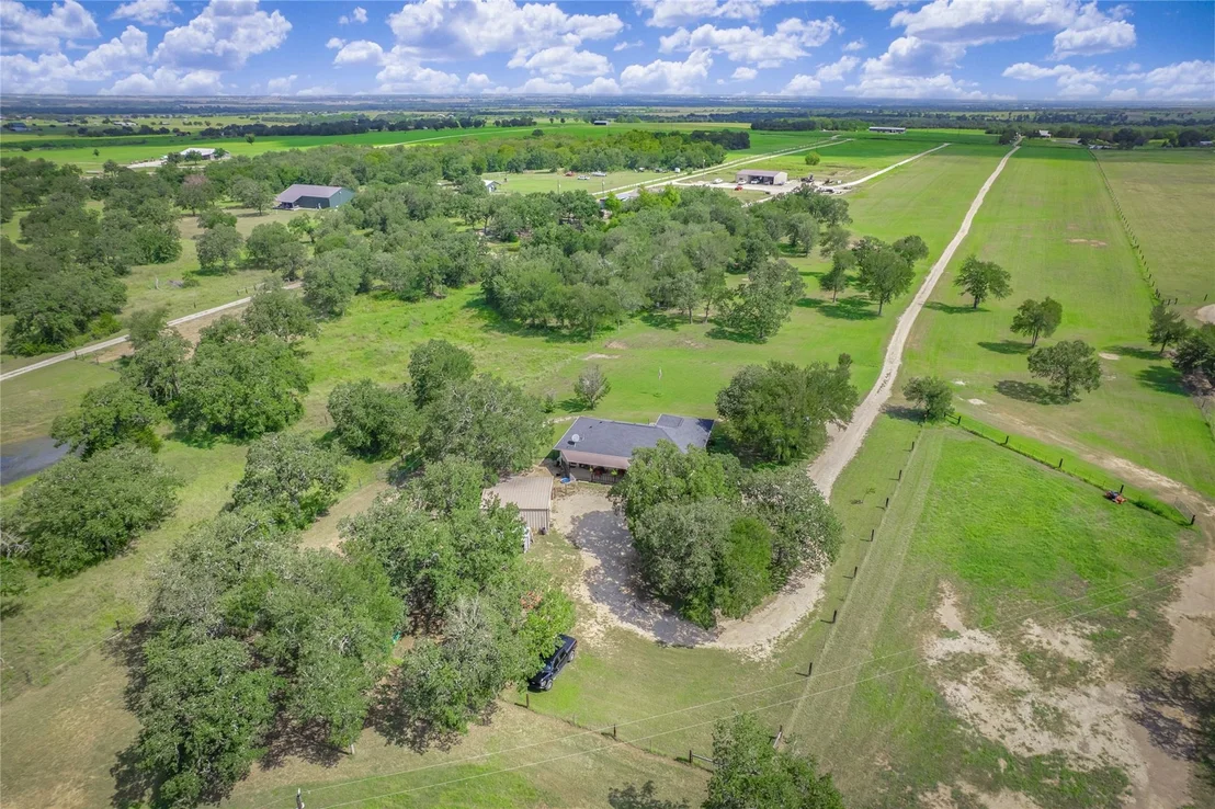 Photo of 1650 County Road 439