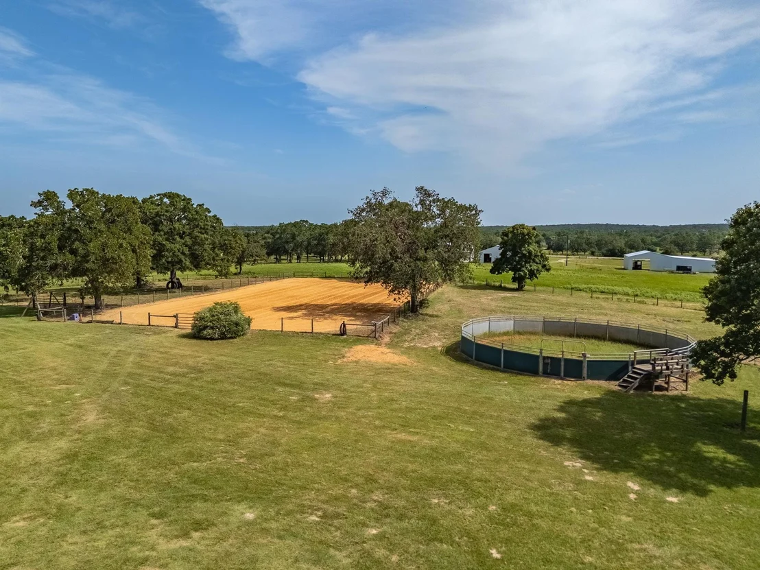 Photo of 2995 County Road 442