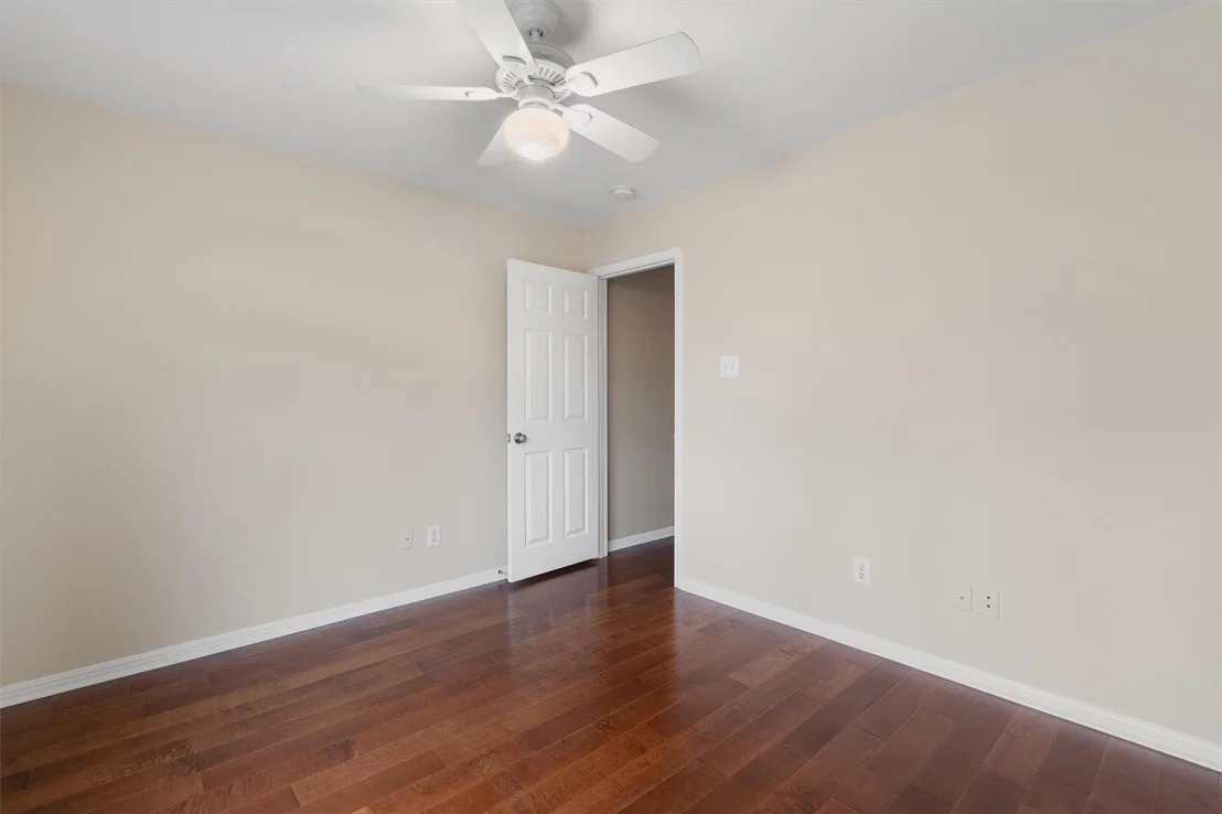 Photo of 1603 Michael Robert WAY
