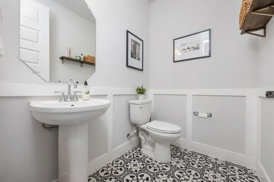 Photo of 220 Highland Oaks