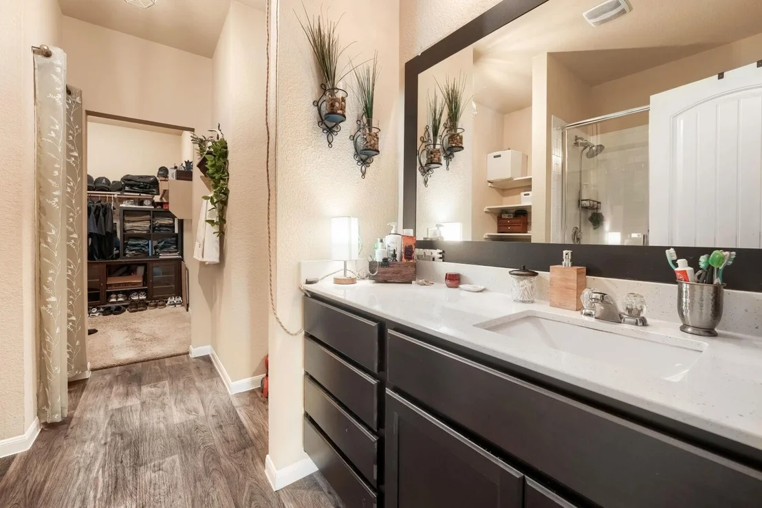 Photo of 274 Orchard LN