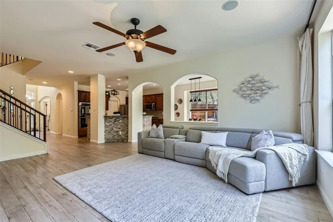 Photo of 2835 Checker DR