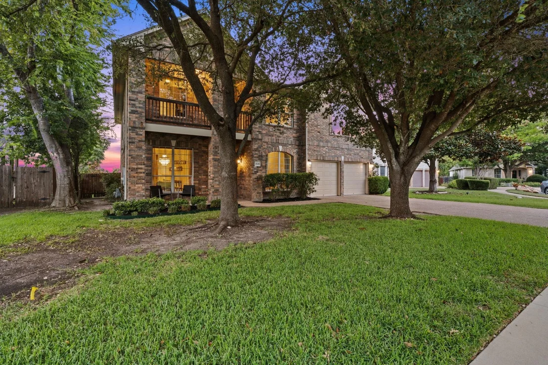 Photo of 2126 Clear Lake PL