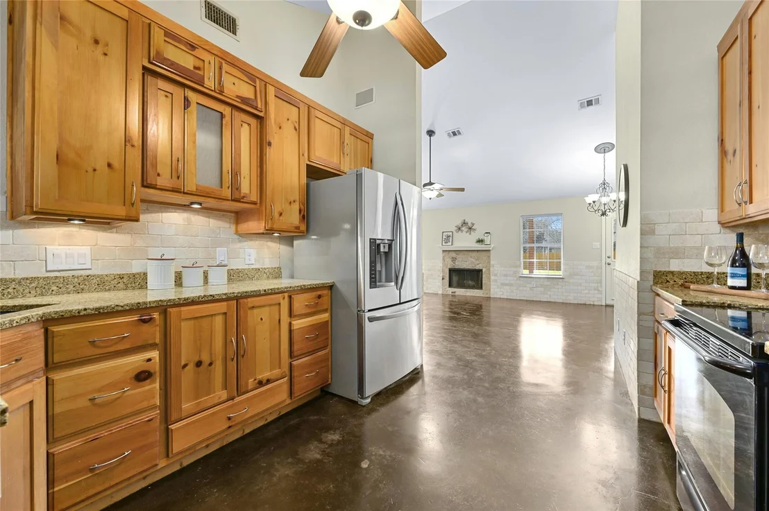 Photo of 14707 General Williamson DR