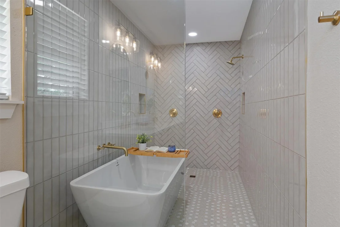 Photo of 224 Clear Spring RD