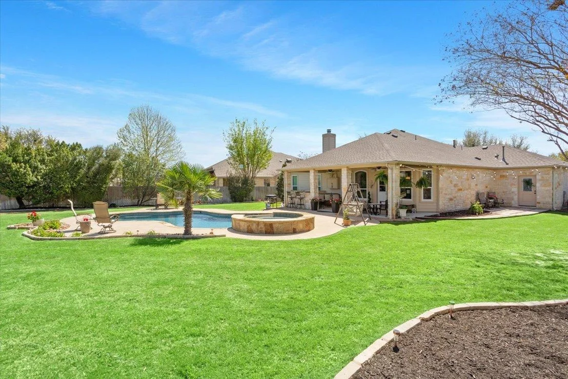 Photo of 2218 Settlers Park LOOP