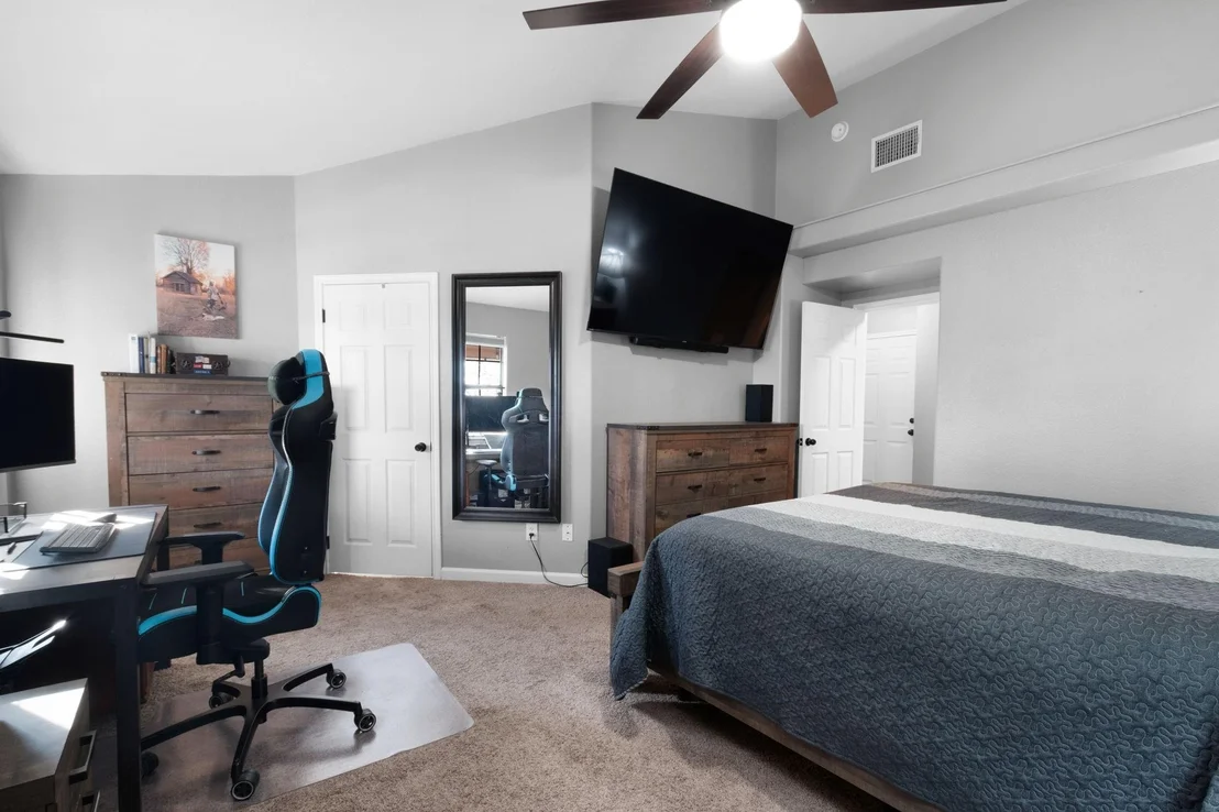 Photo of 1303 Adam Ave