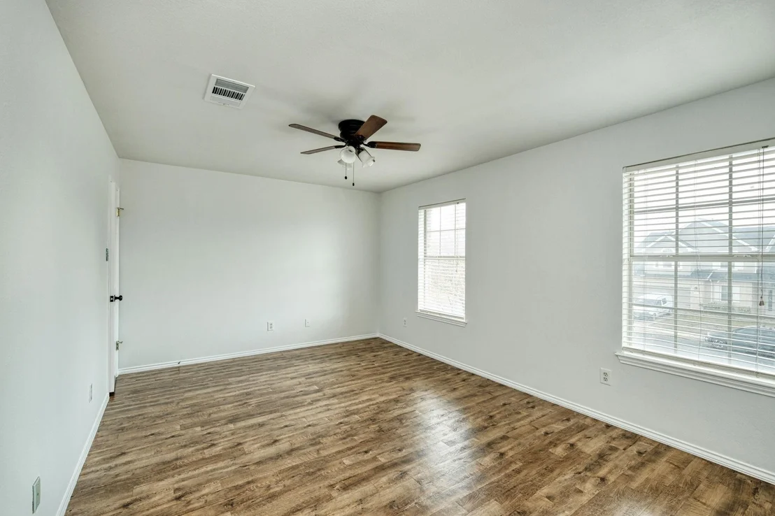 Photo of 303 Reinhardt BLVD