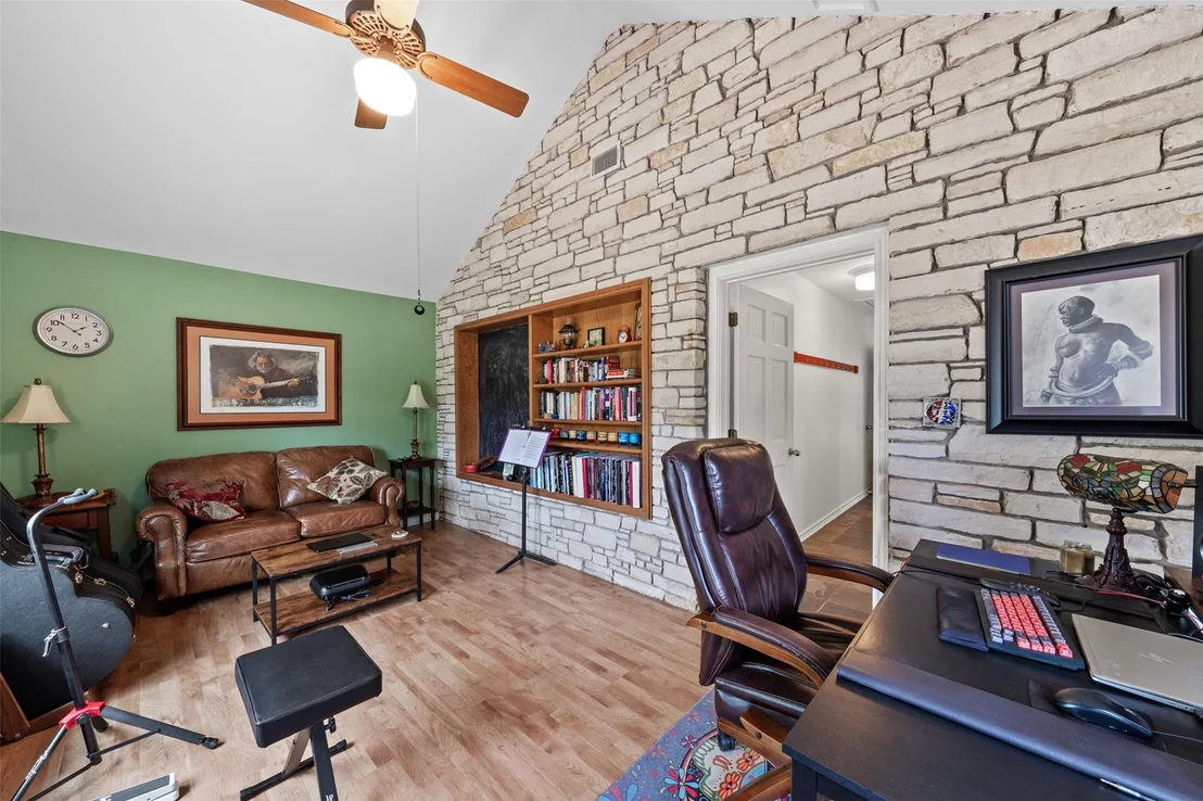 Photo of 6500 Armstrong RD
