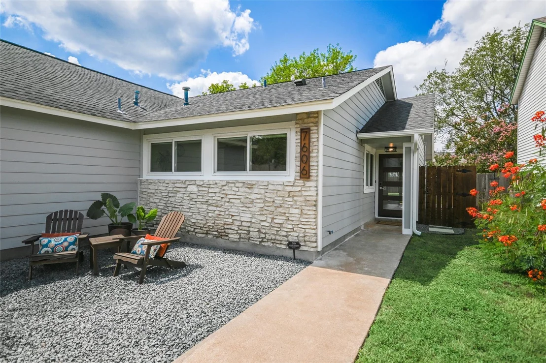 Photo of 7606 Galliano CIR