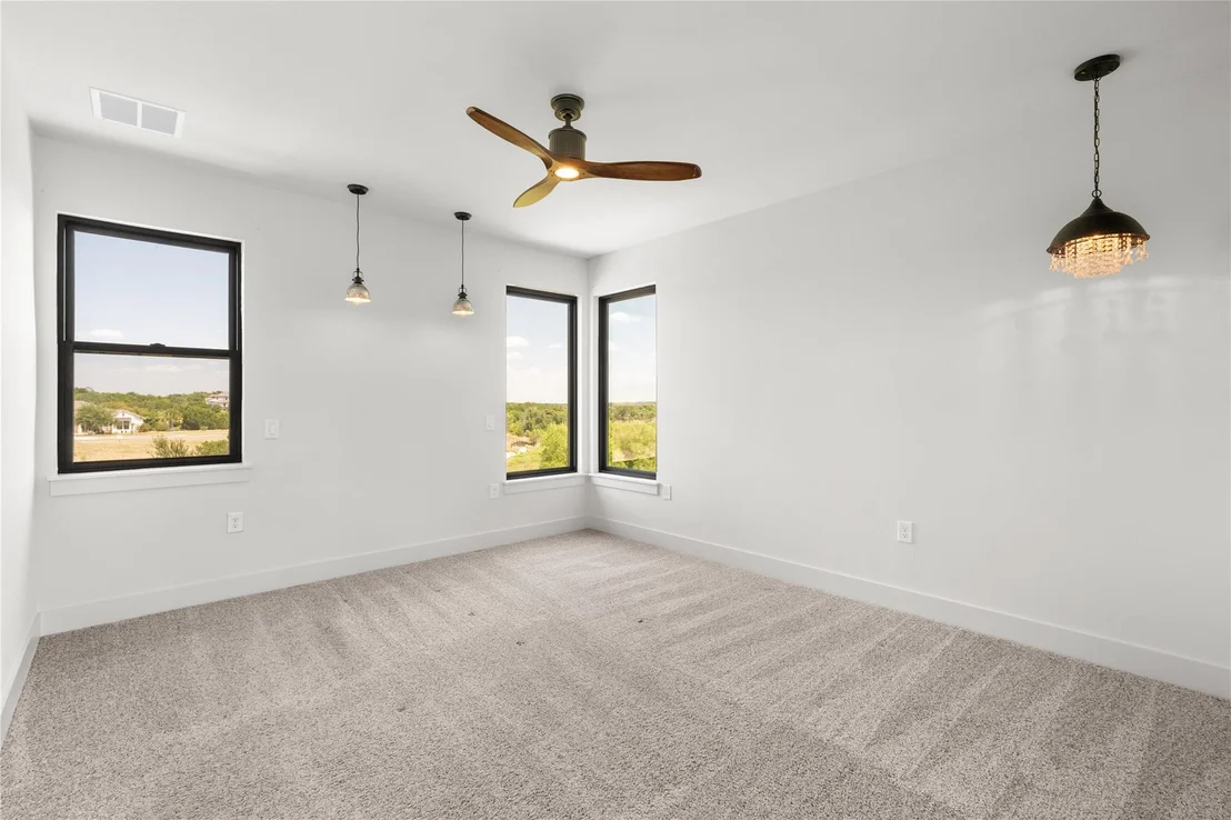 Photo of 608 Buffalo TRL