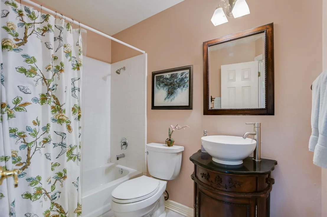 Photo of 2302 Cliffs Edge DR