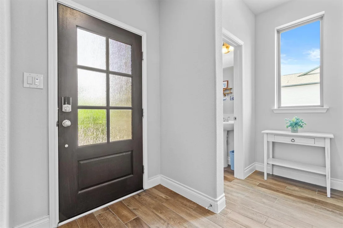 Photo of 120 Freeman Loop LOOP