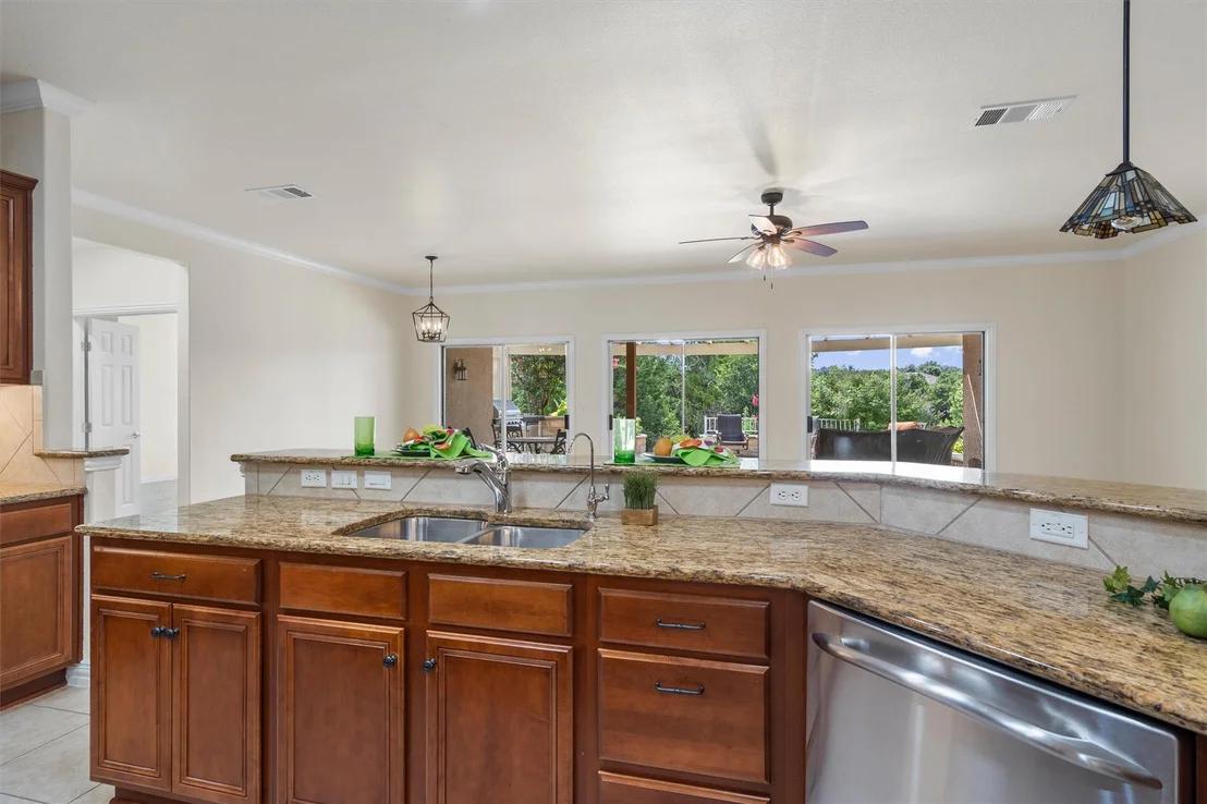 Photo of 300 Pipe Creek LN