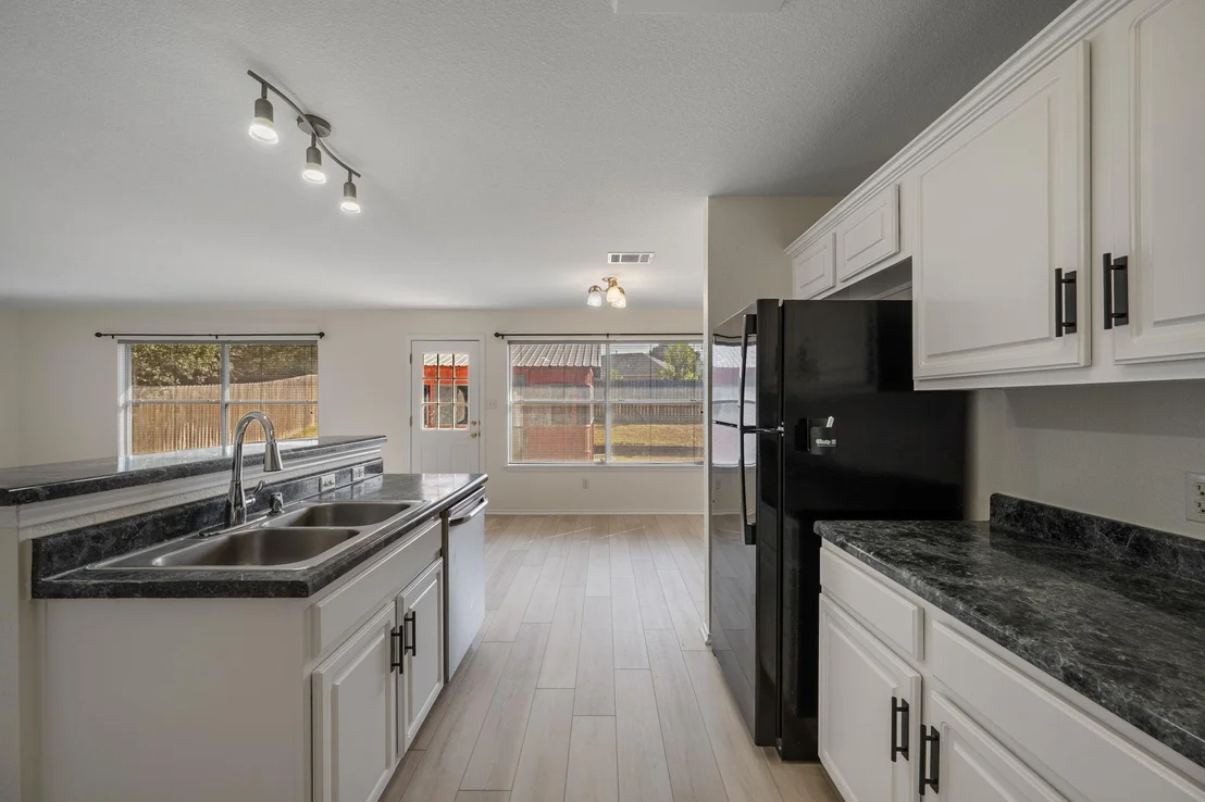 Photo of 1207 Rolling Ridge DR