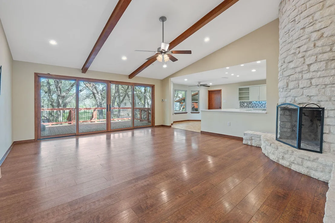 Photo of 2013 Mayfield DR