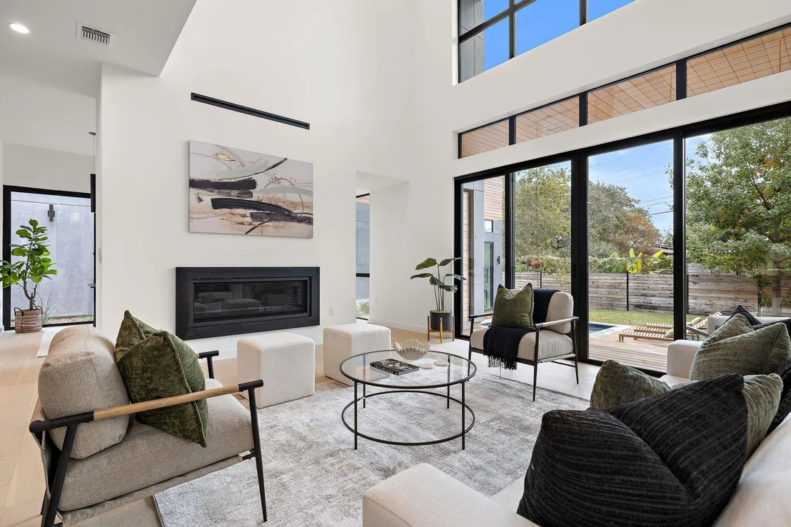 Photo of 2901 Cedarview DR