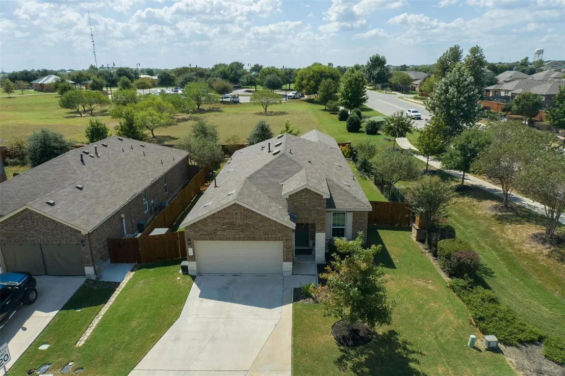Photo of 118 Lyre Leaf DR