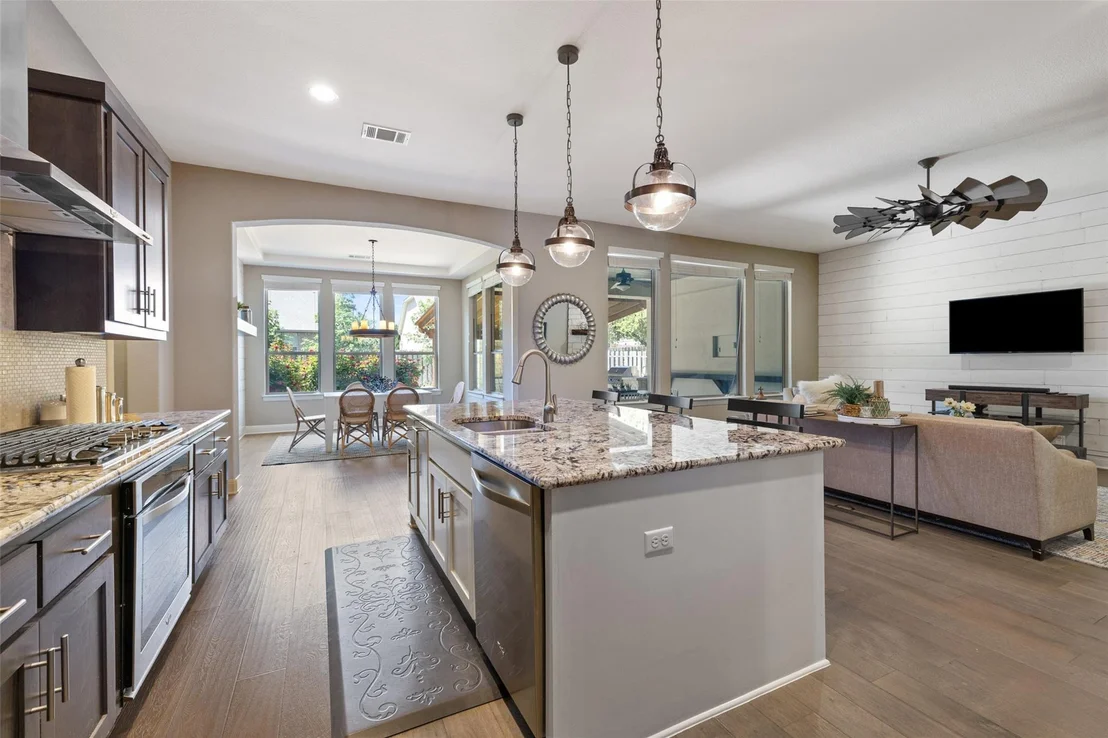 Photo of 16501 Leopold TRL