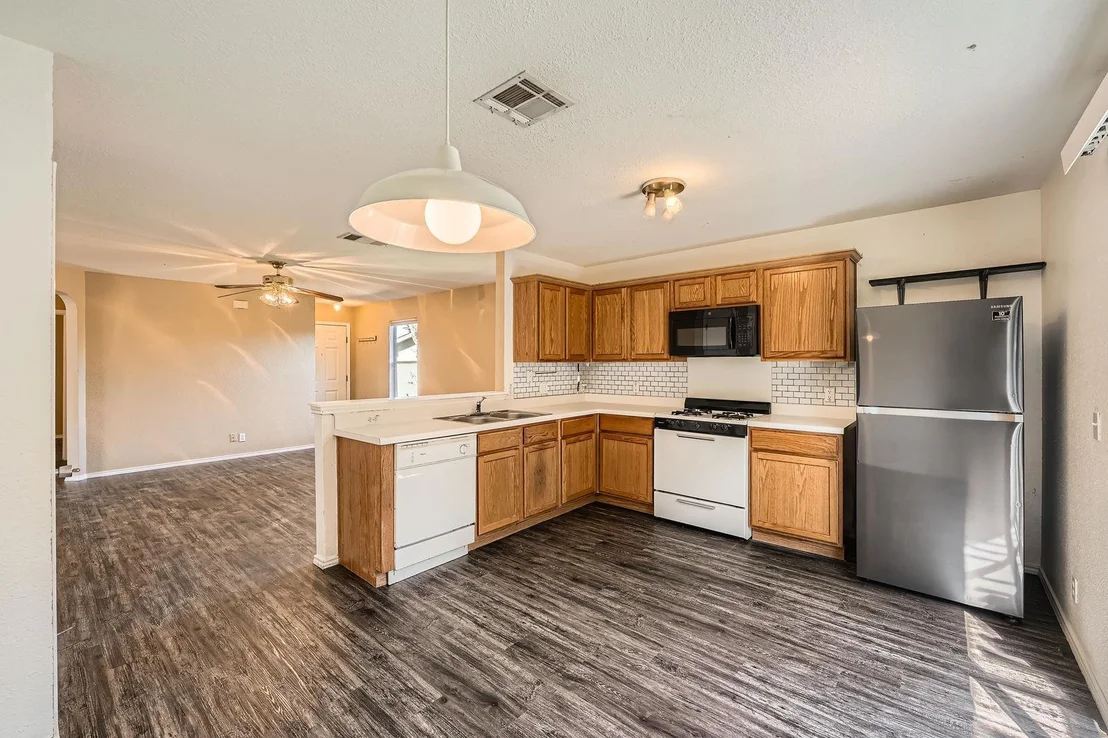Photo of 16321 Hamilton Point CIR