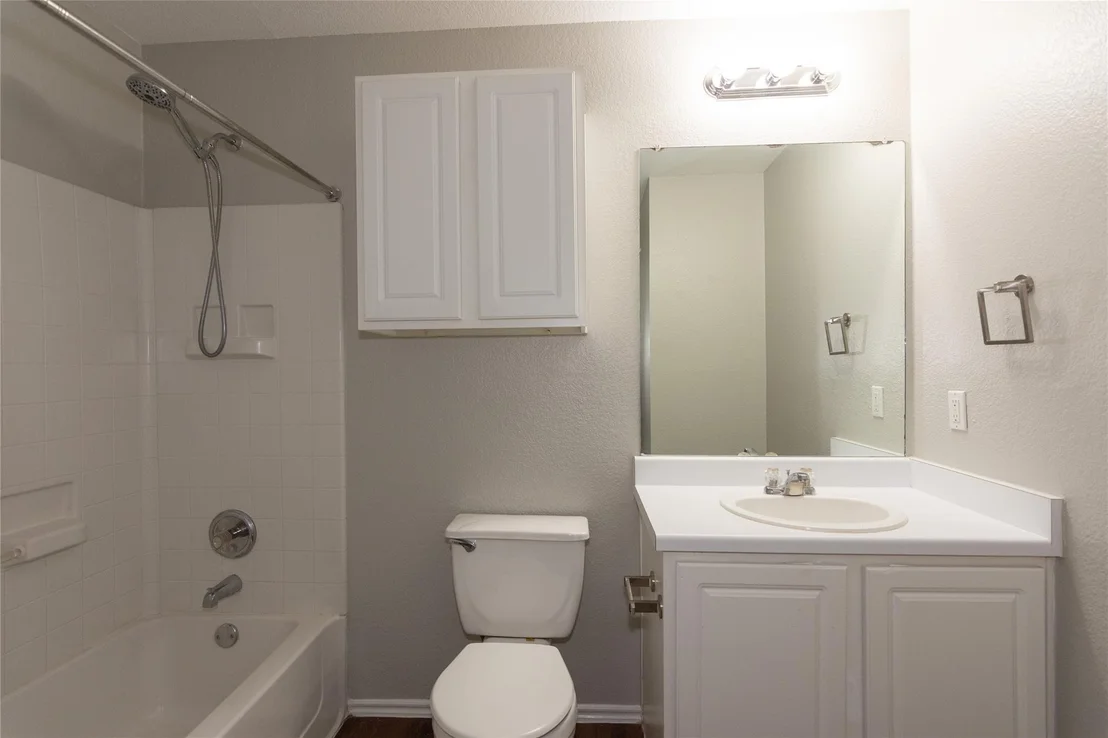Photo of 104 Phillips ST