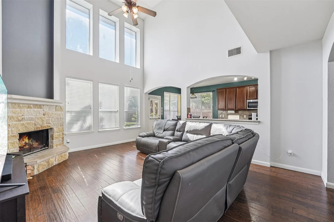 Photo of 2301 Ambling TRL