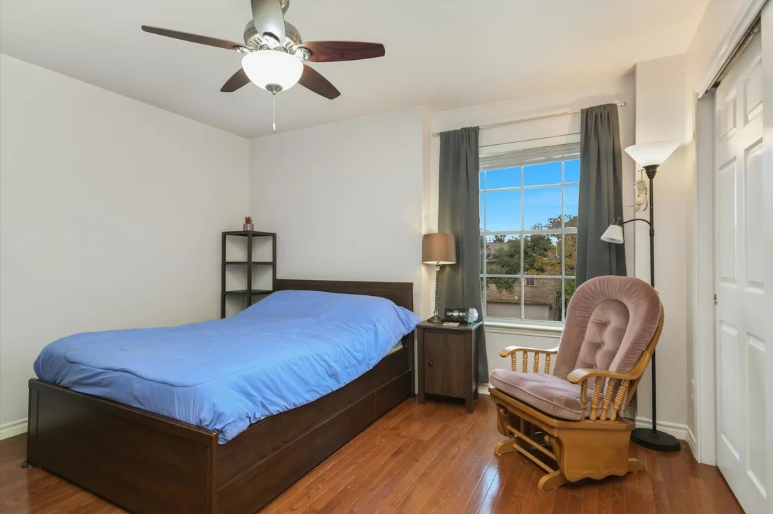 Photo of 8408 Alvin High LN
