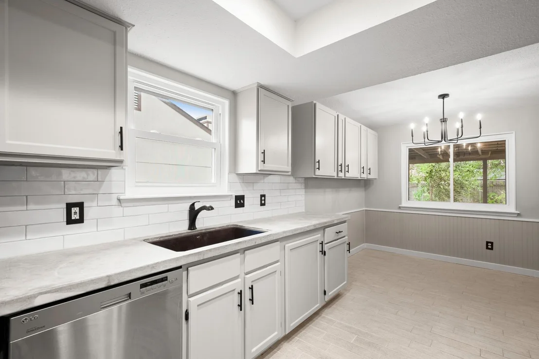 Photo of 211 Woodmont DR