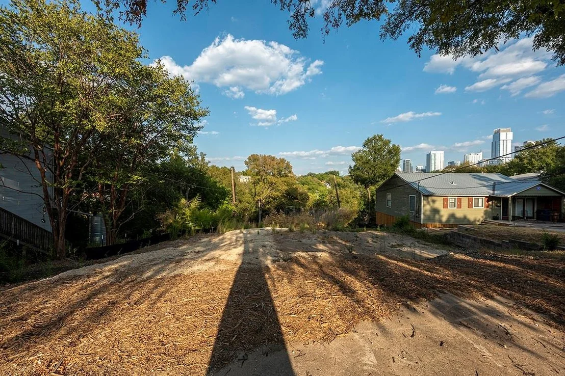 Photo of 801 Winflo DR