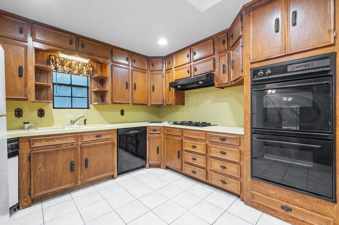 Photo of 1101 Horizon Park BLVD