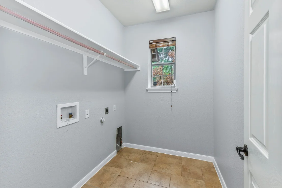 Photo of 2501 Marble Slab LN
