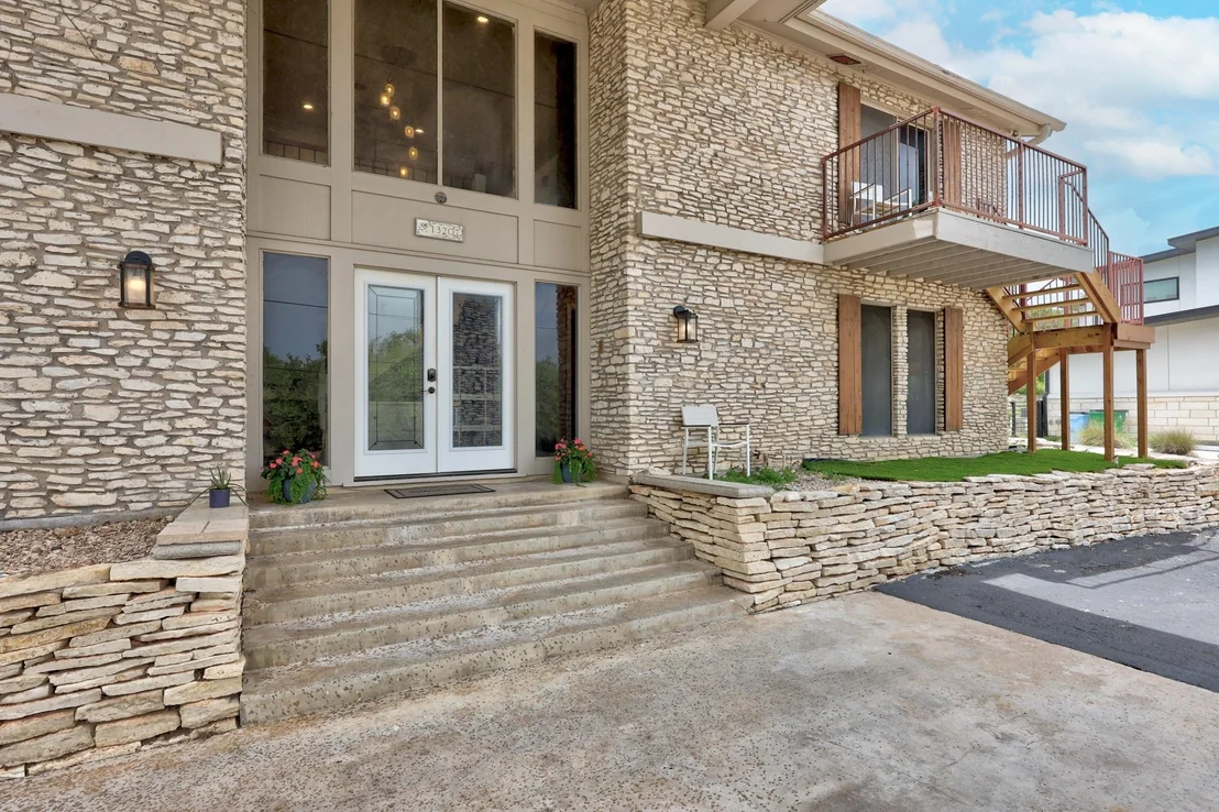 Photo of 13207 Mansfield DR