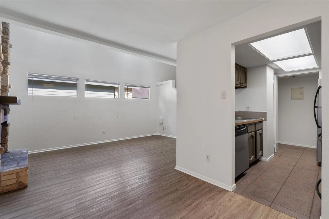 Photo of 1808 Cinnamon PATH