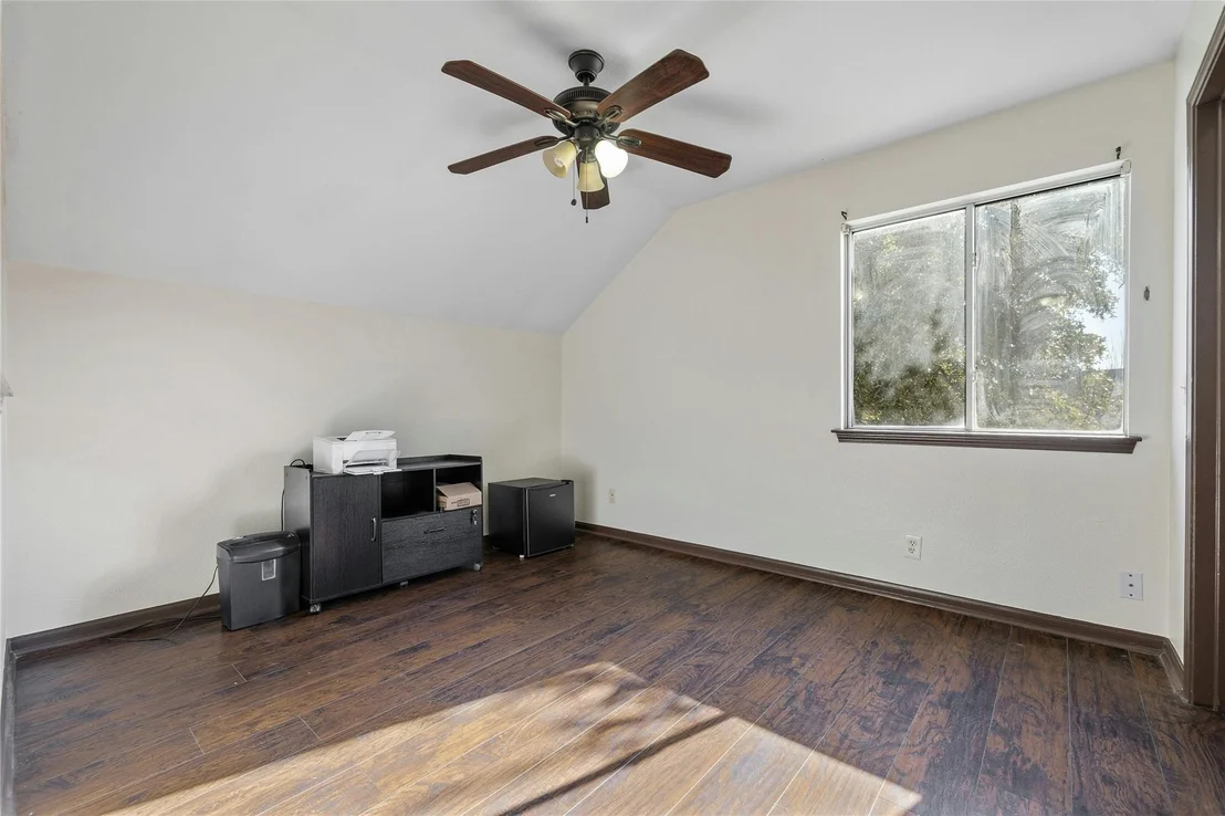 Photo of 100 Hickory Tree DR